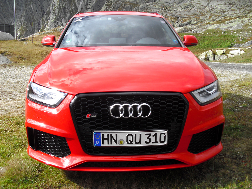 Audi RS Q3: Blick auf die Frontpartie. 