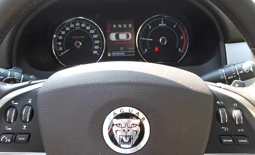 Auto im Alltag: Jaguar XF