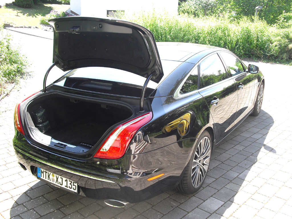 Auto im Alltag: Jaguar XJ