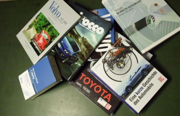 Autobuch Preis: Auszeichnung für die 15 besten Autobücher