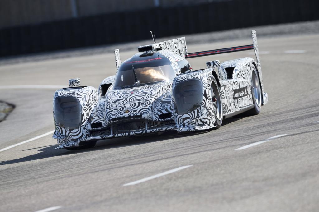 Das Engagement im Rennsport ist nicht nur wichtig für Markenimage und Mythos, auch künftige Serienfahrzeuge profitieren von den Einsätzen.