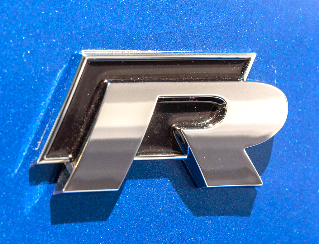 Das R steht bei VW für eine eigene Produktmarke. 