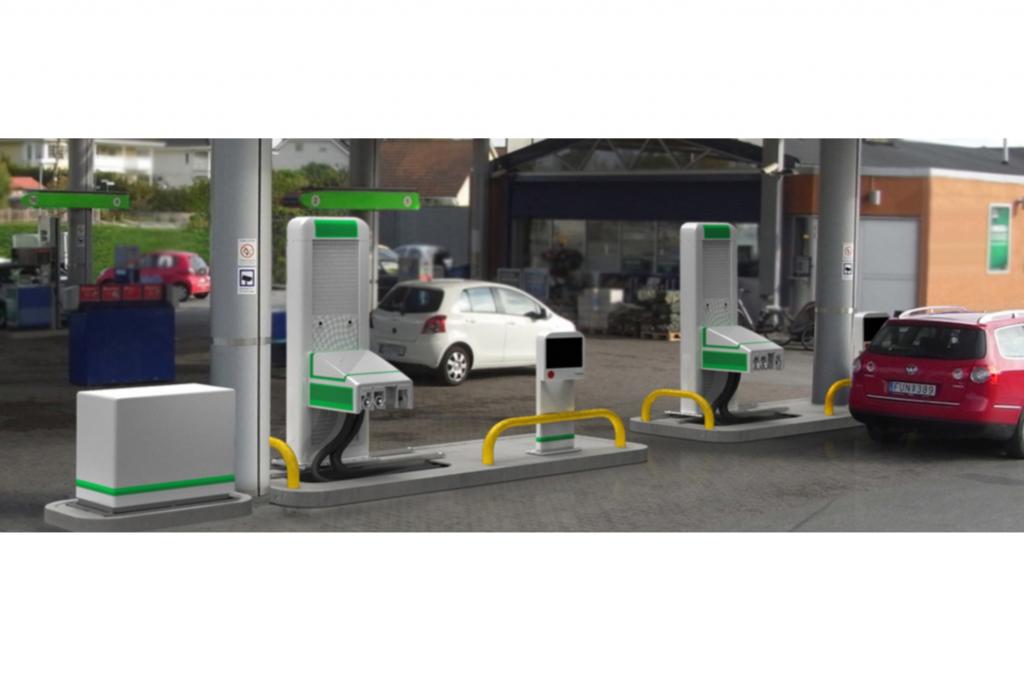 Drive-in-Tankstelle  - Mensch sitzt, Roboter flitzt