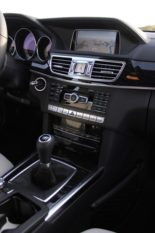 Fahrbericht Mercedes-Benz E250 CDI: Im Ledersitz nach Sparis