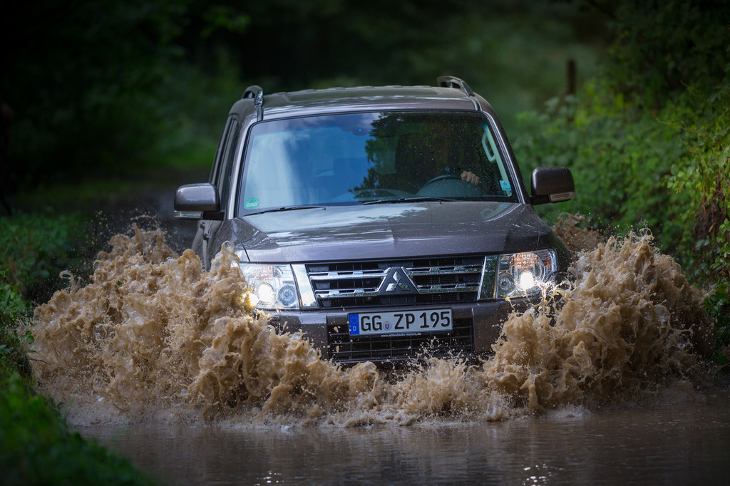 Fahrbericht Mitsubishi Pajero 3.2 DI-D Instyle: Ohne Weichspüler