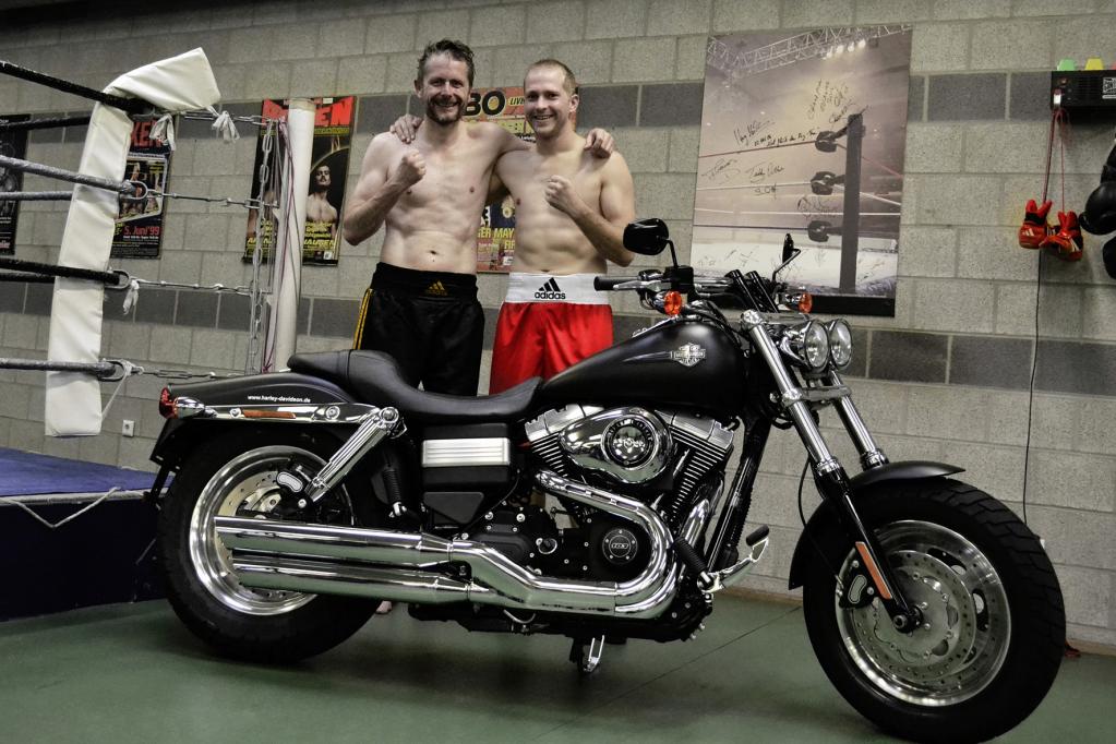 Harley-Davidson spendet Dyna Fat Bob