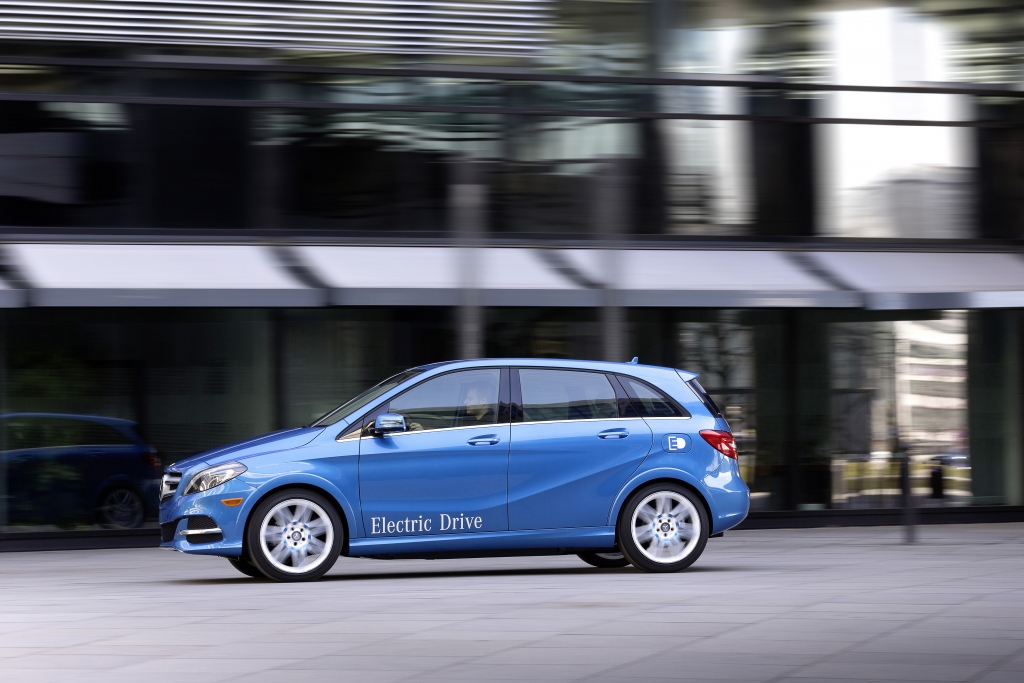 Mercedes B-Klasse Electric Drive: Souveräne Fahrleistung