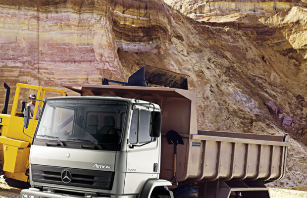 Mercedes-Benz liefert über 2800 Atron