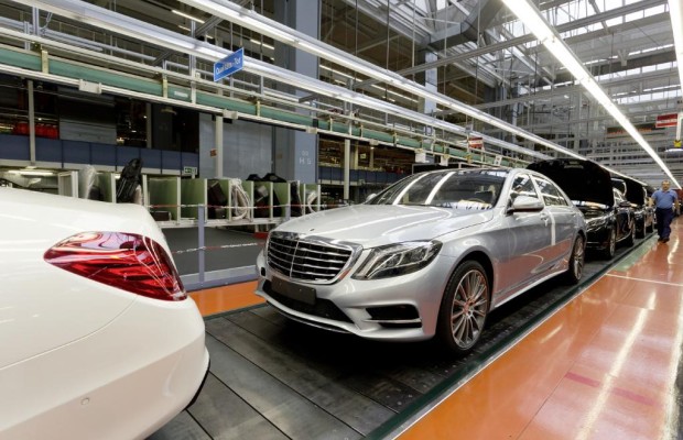 Mercedes-Benz strukturiert Vertrieb um