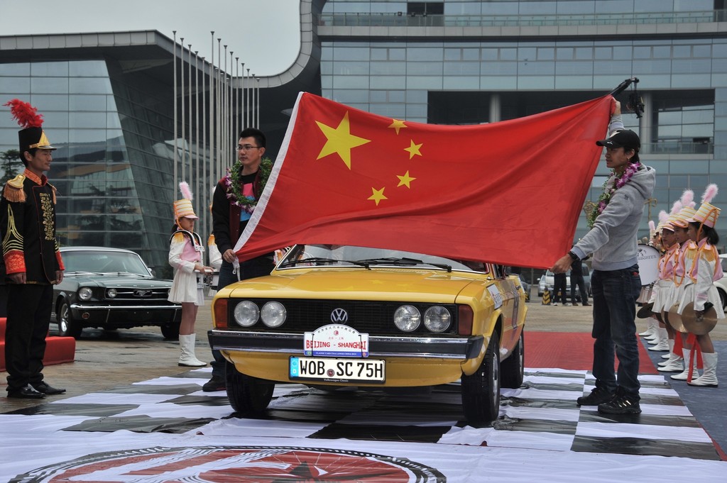 Mit dem Käfer durch China: Jacky Ickx und das Spielzeug des Teufels