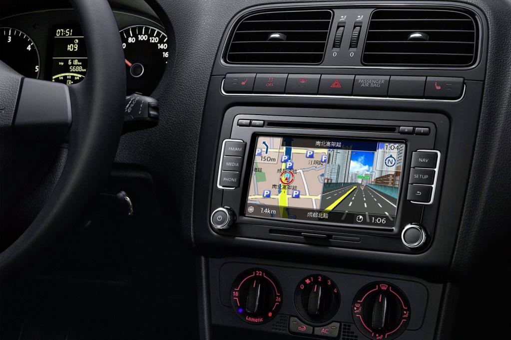 Navigationsdaten helfen beim vorausschauenden Fahren