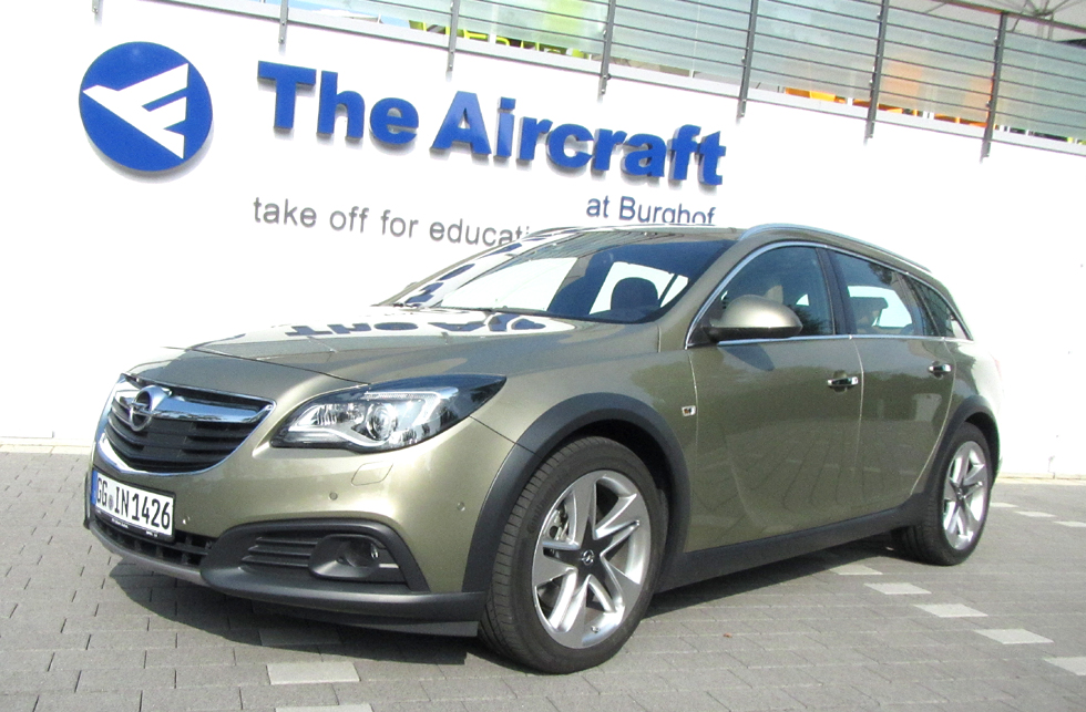 Opel Insignia: Neu in der Baureihe ist der Country Tourer. 