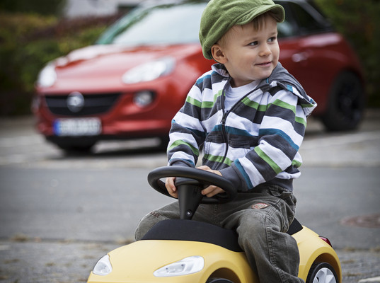 Opel bietet Adam als Rutscheauto
