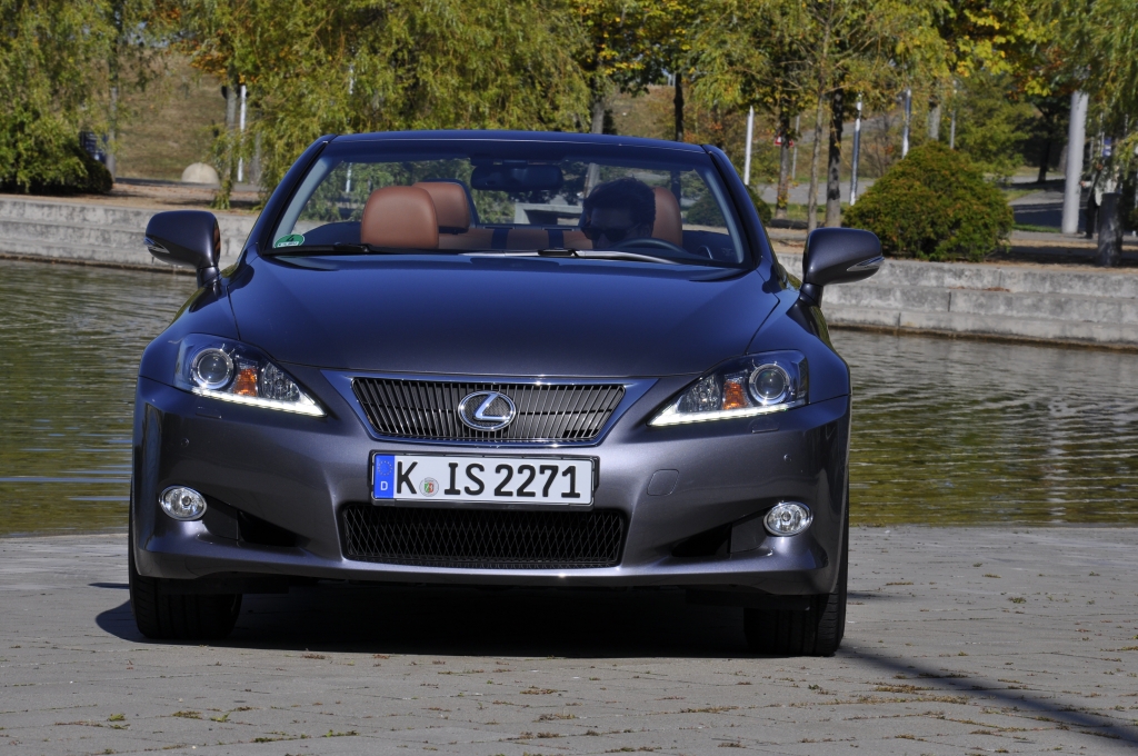 Test Lexus IS 250C – Cabrio für Genießer