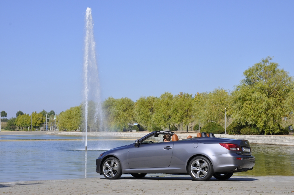 Test Lexus IS 250C – Cabrio für Genießer