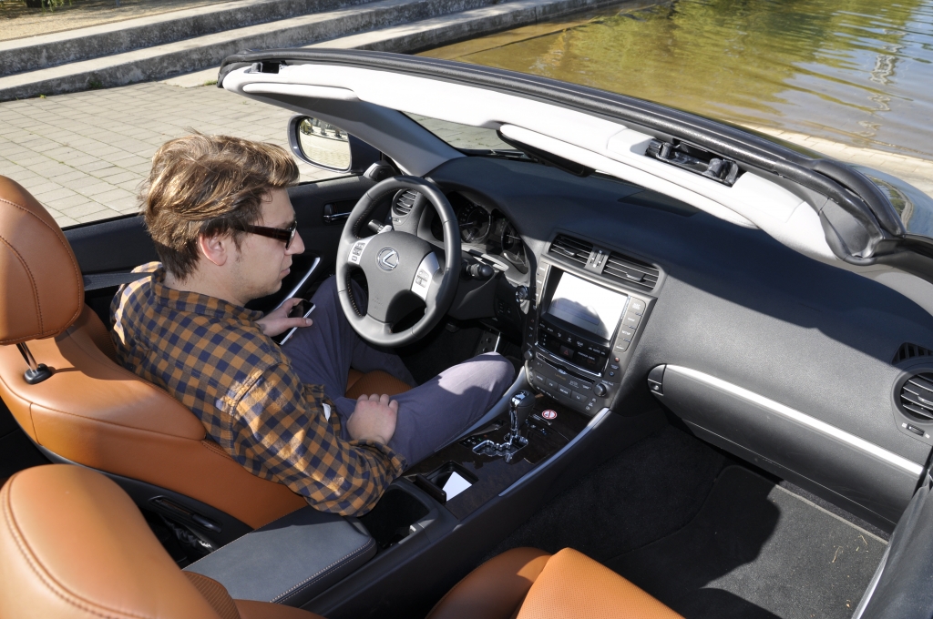 Test Lexus IS 250C – Cabrio für Genießer