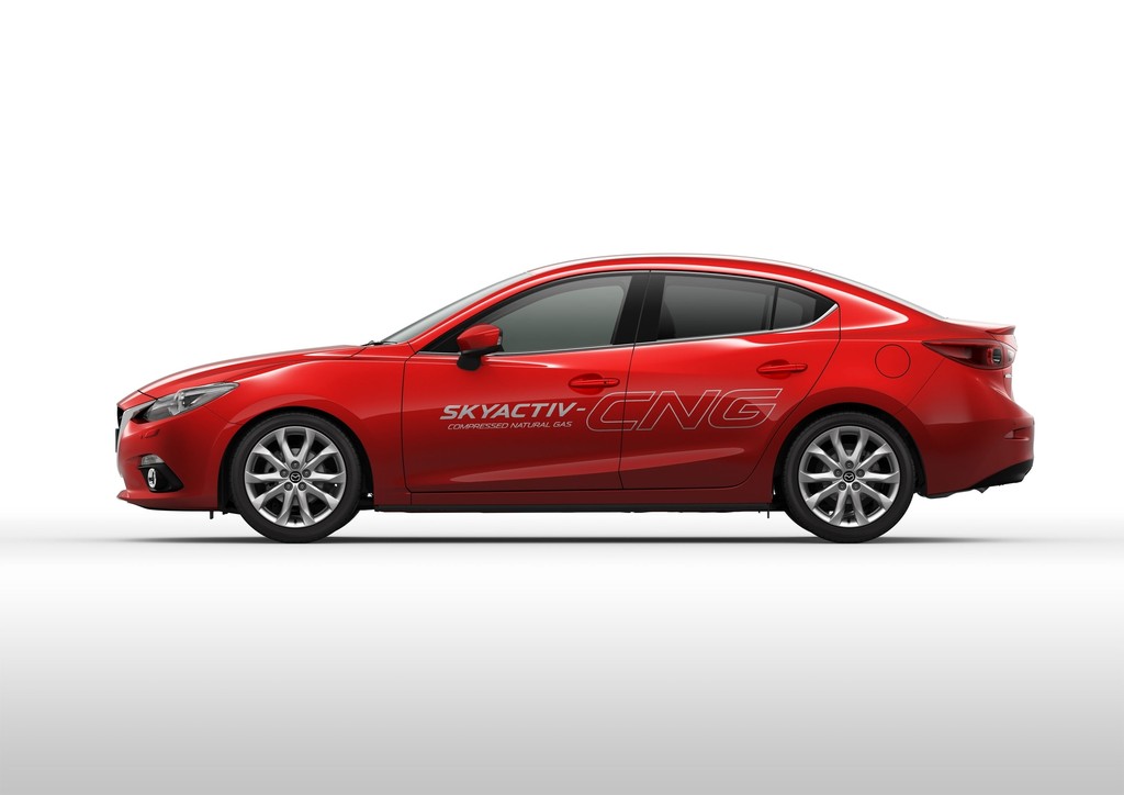 Tokio 2013: Mazda zeigt 3er mit Hybrid- und Erdgasantrieb