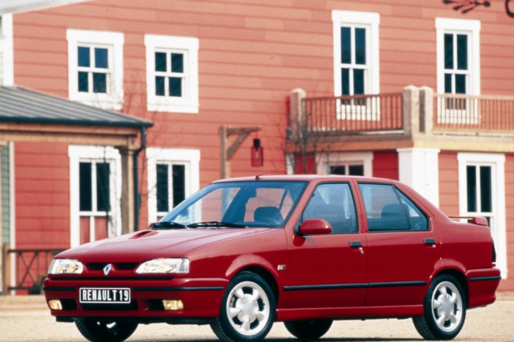 Tradition: 25 Jahre Renault 19 Gallischer Golf-Schläger