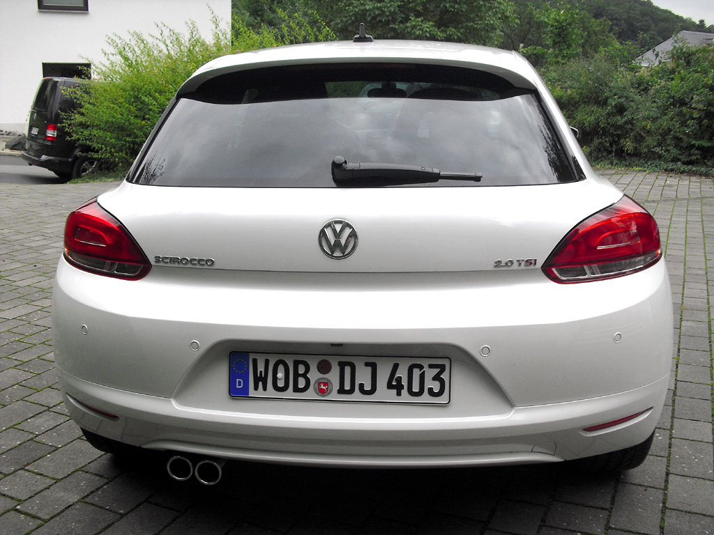 VW Scirocco: Blick auf die Heckpartie. 