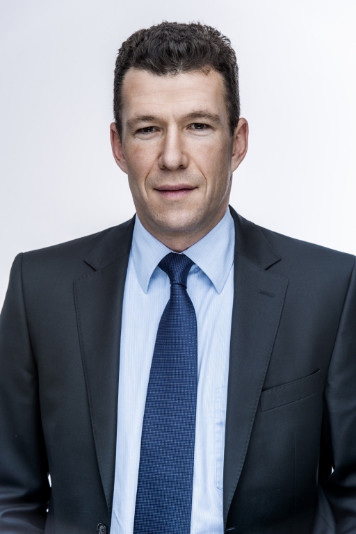 Von Wallfeld leitet Mercedes-Benz-Vetrieb