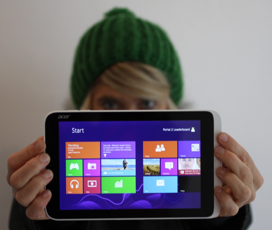 auto.de-Gewinnspiel: Fit durch den Winter - Mit dem Tablet Iconia W3 von Acer