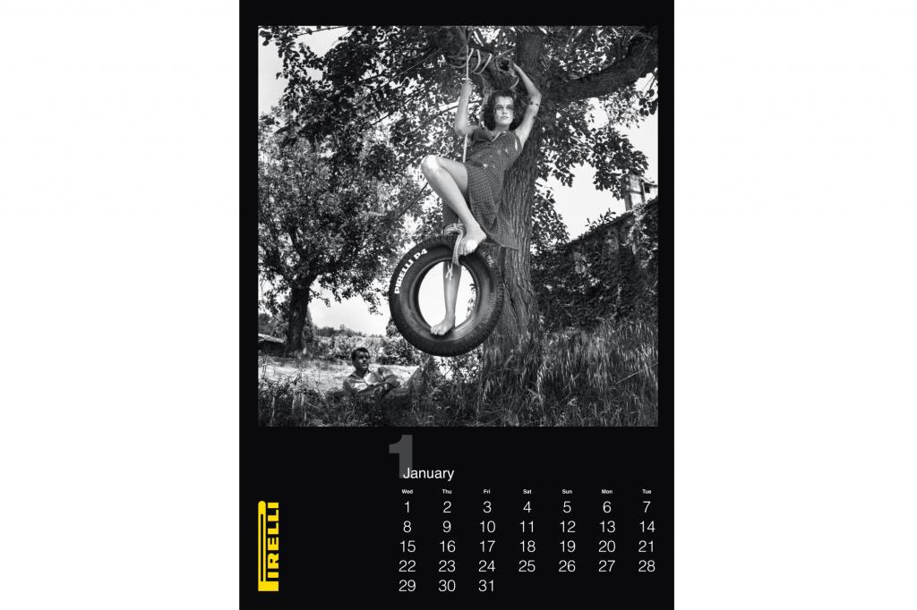 Die Fotos stammen von Helmut Newton