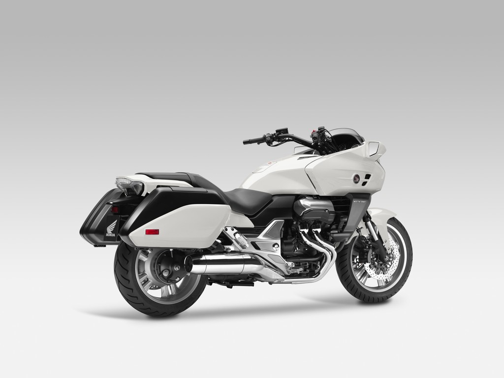 Eicma 2013: Neuer V4-Cruiser von Honda