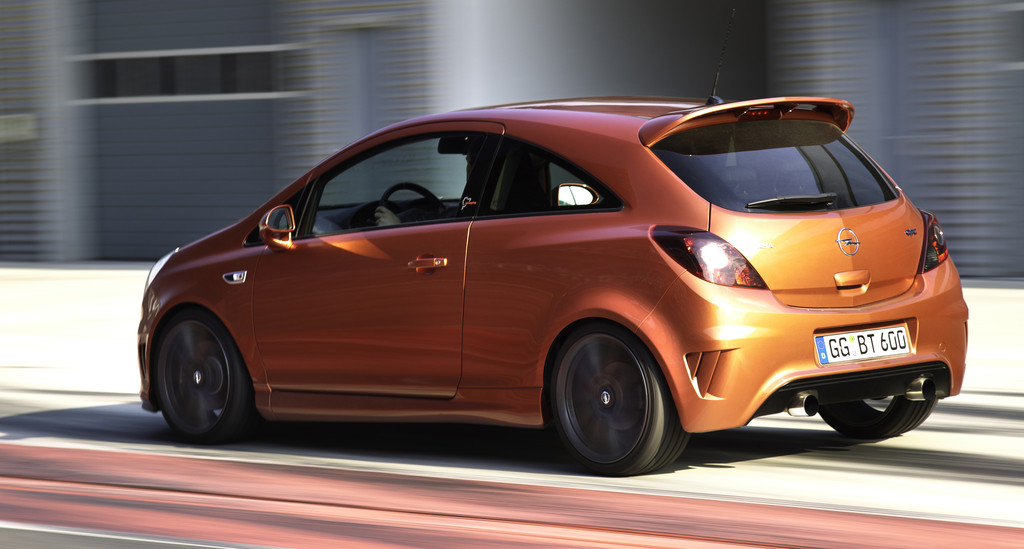 Essen 2013: Opel mit Vollgas zurück im Motorsport
