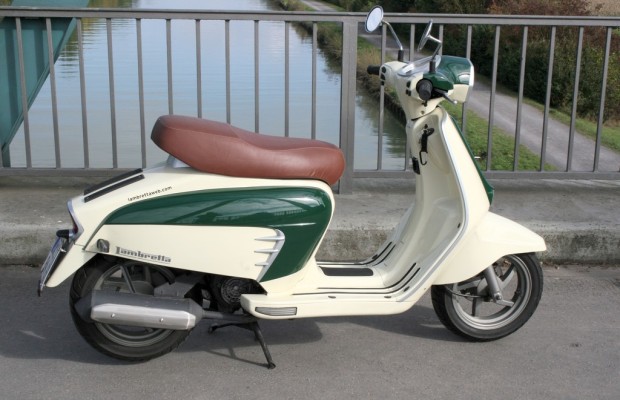 Fahrbericht Lambretta LN 125: Schicke Schale mit Stil