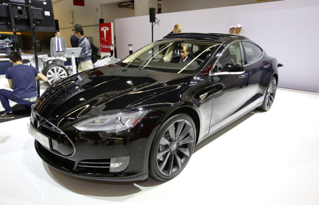 Feuer-Hattrick bei Tesla