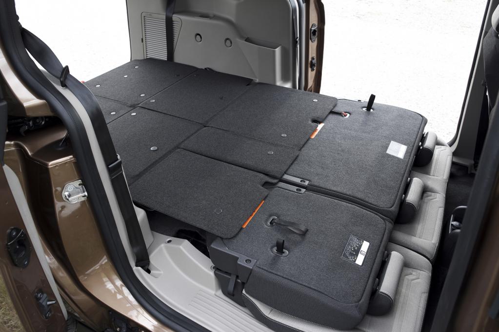 Ford Tourneo Connect: First Class im Familienauto