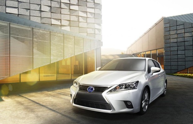 Guangzhou 2013: Lexus präsentiert modellgepflegten CT 200h