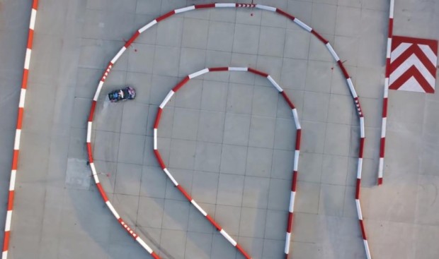Gymkhana at its best - Bild: Youtube