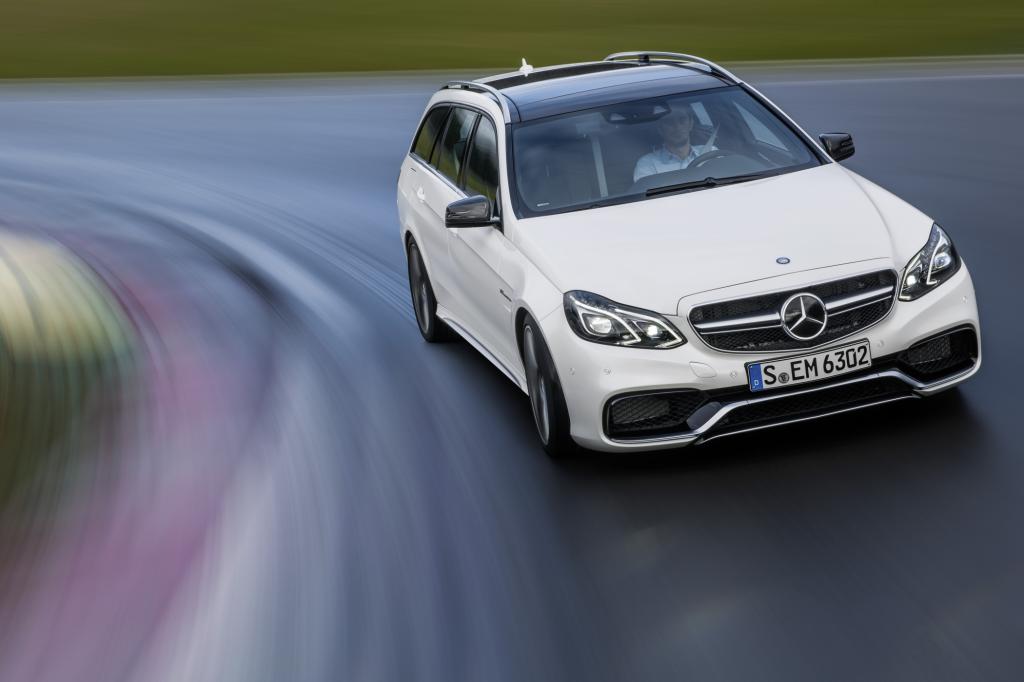 Im Zuge der Überarbeitung der E-Klasse im Frühjahr haben auch die AMG-Modelle einige Modifikationen erhalten