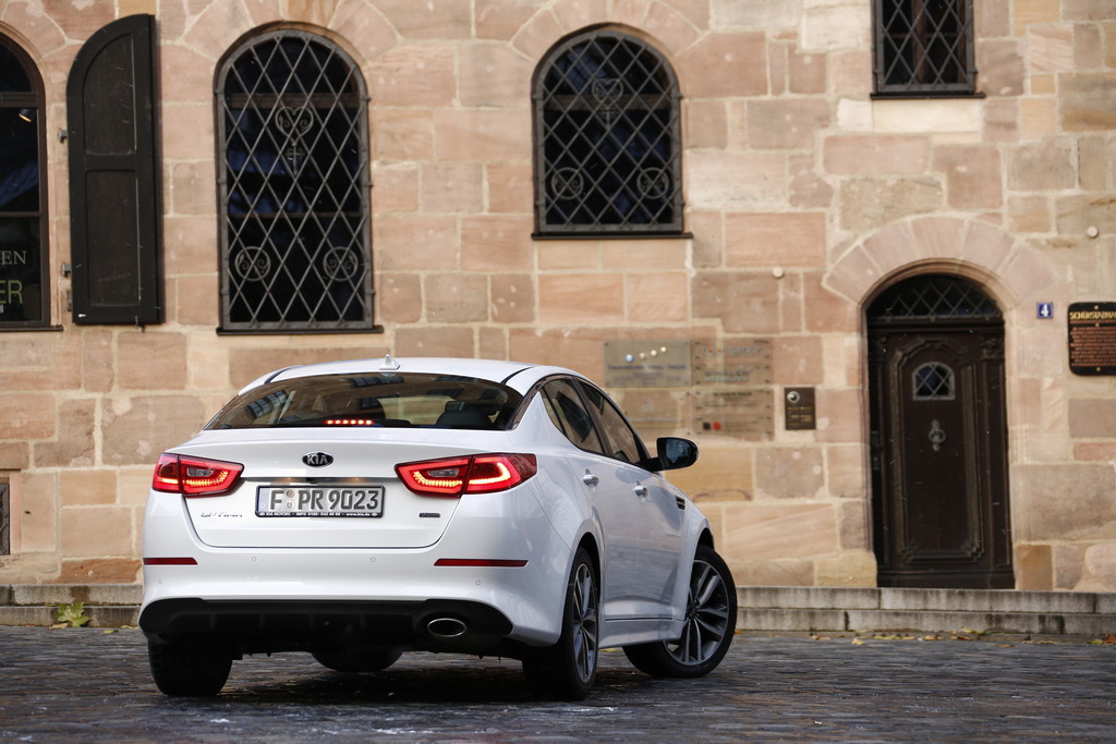 Kia gönnt dem Optima ein Facelift
