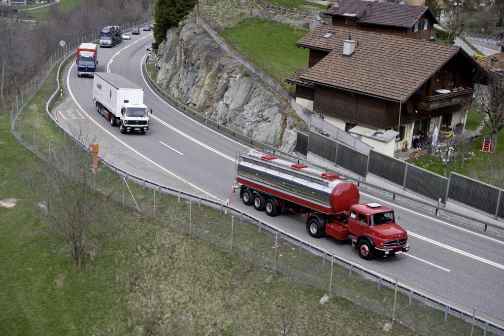 Klage gegen italienische Gefahrgut-Transportregelung