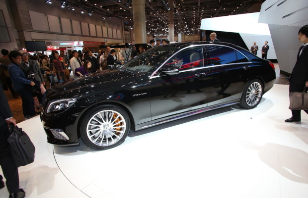 L.A. und Tokyo 2013: AMG schickt die S-Klasse in 4,3 Sekunden auf 100