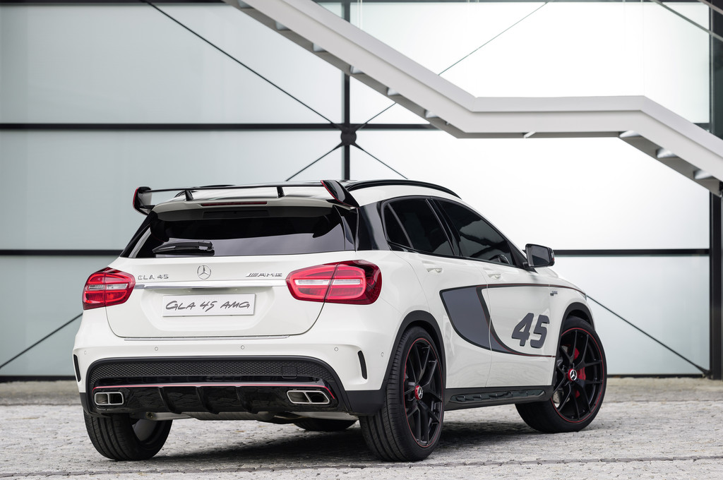 Los Angeles 2013: Concept GLA 45 AMG als Vorgeschmack