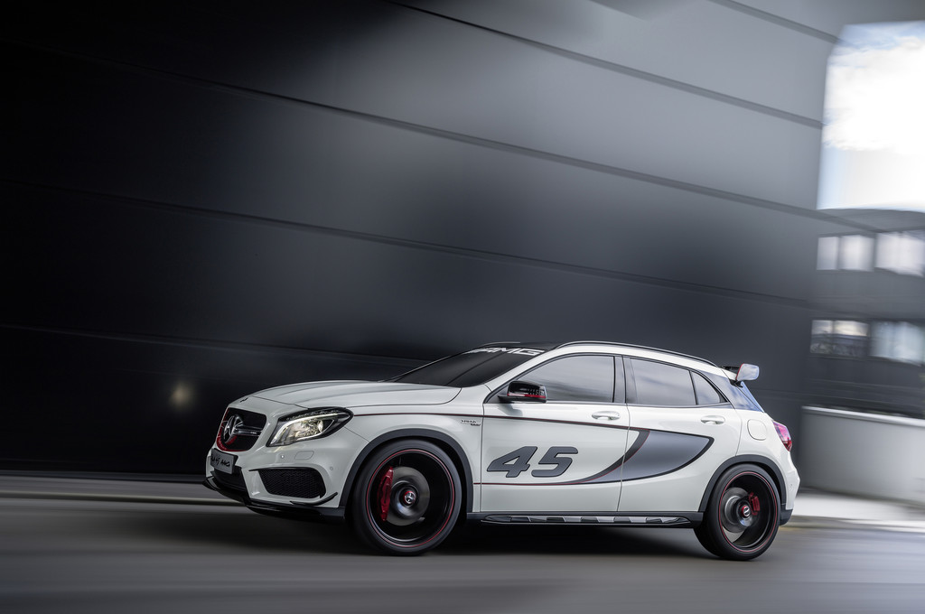 Los Angeles 2013: Concept GLA 45 AMG als Vorgeschmack