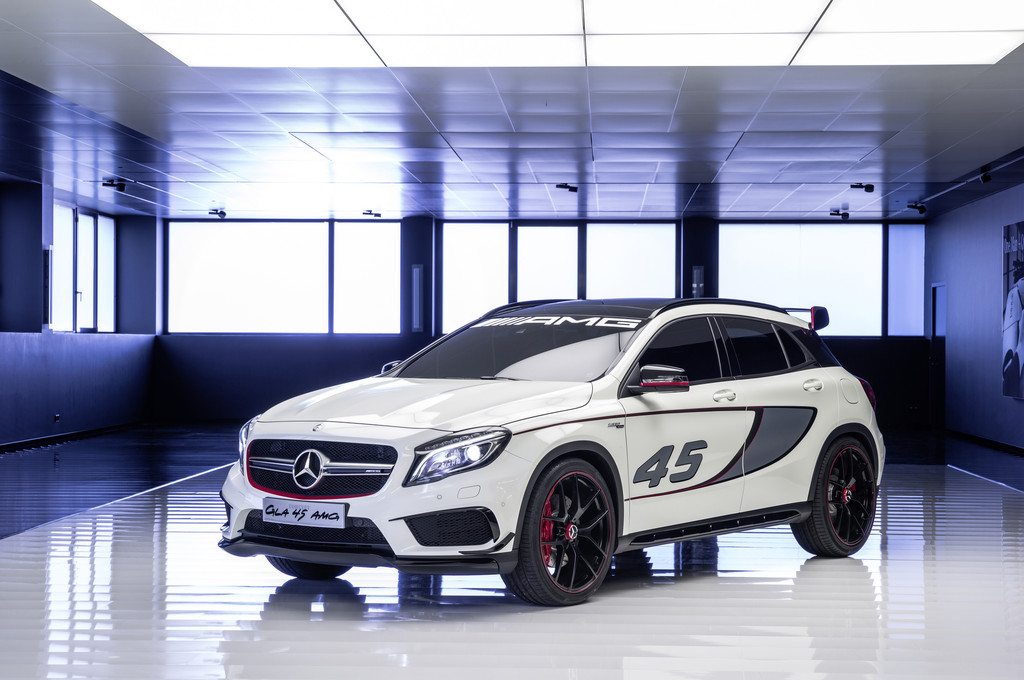 Los Angeles 2013: Concept GLA 45 AMG als Vorgeschmack