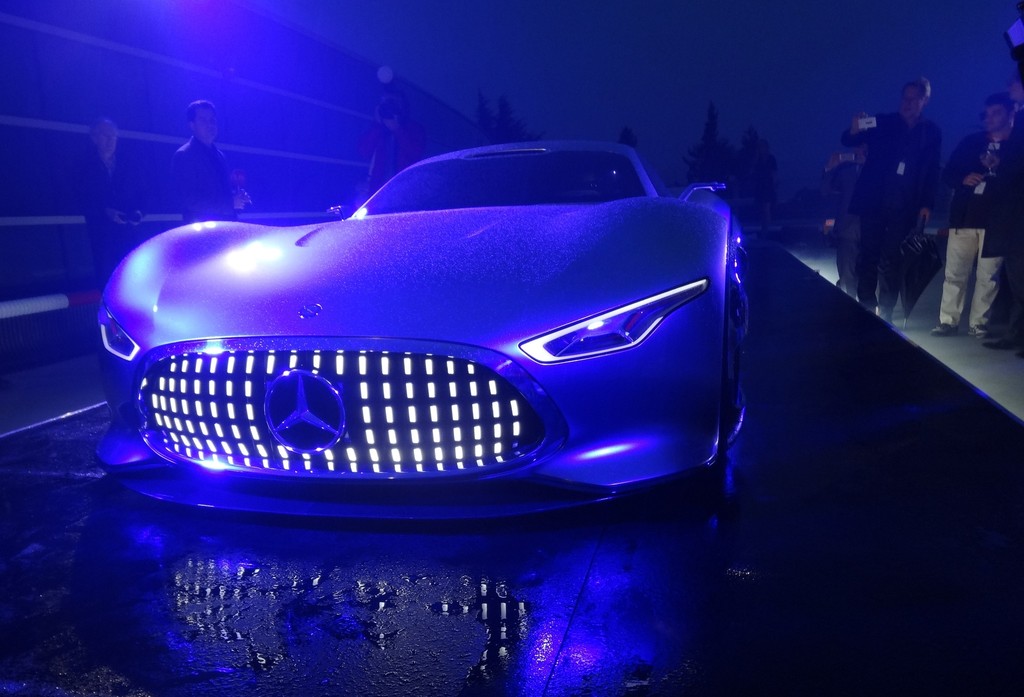 Los Angeles 2013: Mercedes-Benz bringt seine AMG-Vision ins Spiel