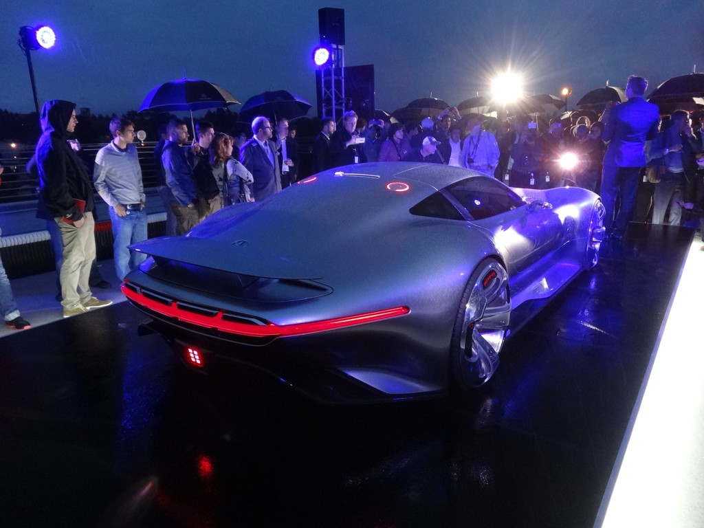 Los Angeles 2013: Mercedes-Benz bringt seine AMG-Vision ins Spiel