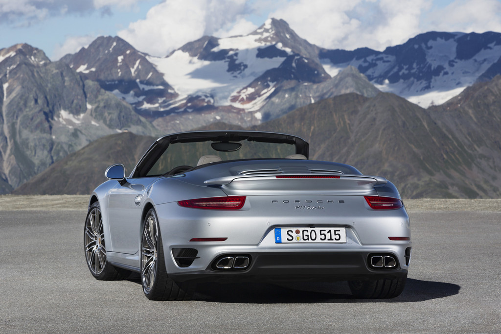 Los Angeles und Tokyo 2013: Porsche Macan gibt seinen Einstand