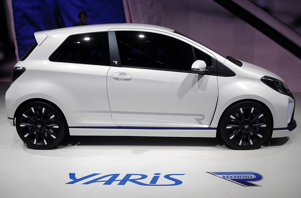 Mit elektrischem Antrieb: Toyota-Kleinwagen Yaris Hybrid-R.