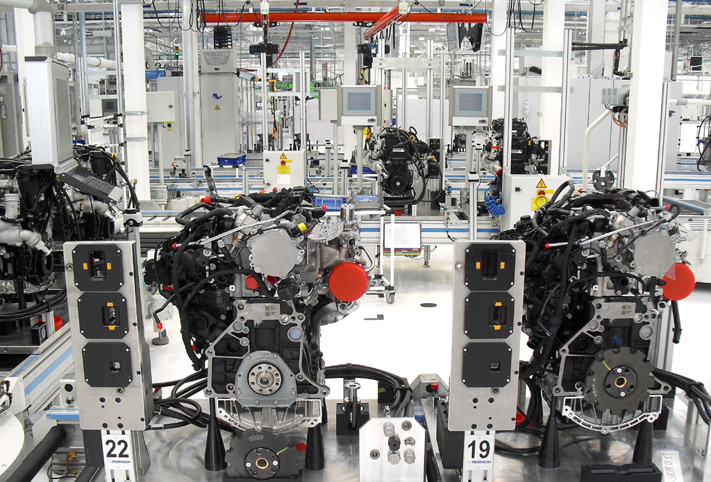 Motorenfertigung im mexikanischen VW-Werk Silao. 