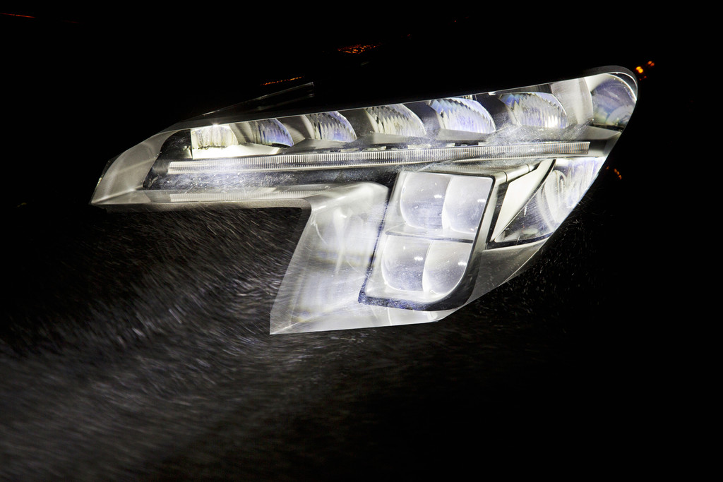Opel Monza Concept  - LED-Matrix-Licht für alle