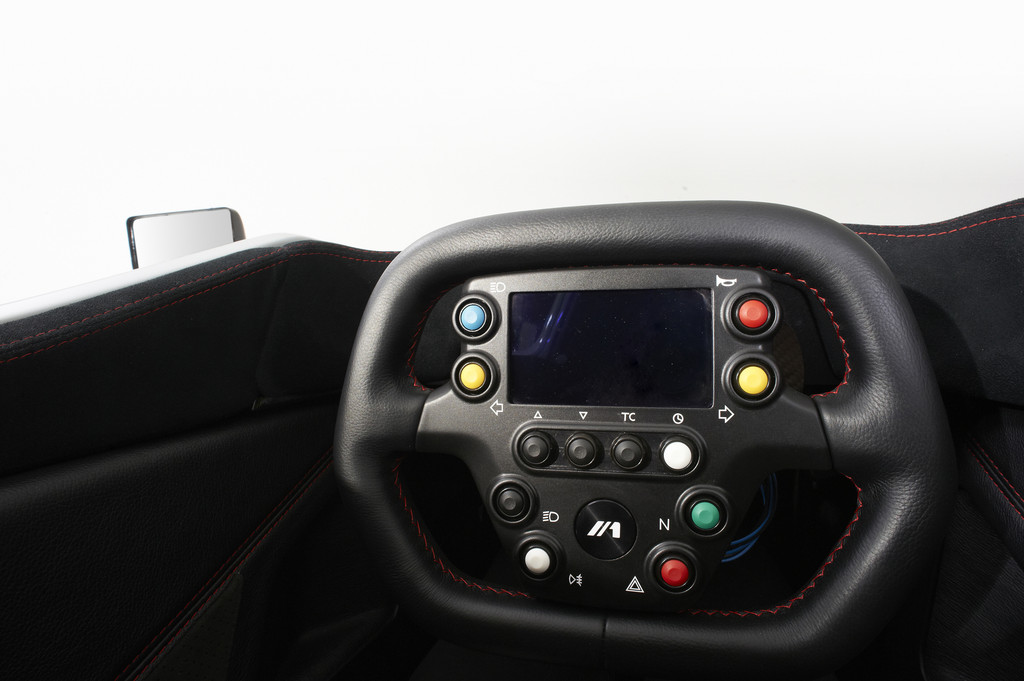 Pressepräsentation BAC Mono: Renn-Einbaum