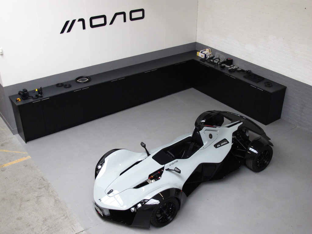 Pressepräsentation BAC Mono: Renn-Einbaum