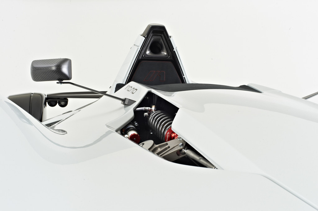 Pressepräsentation BAC Mono: Renn-Einbaum