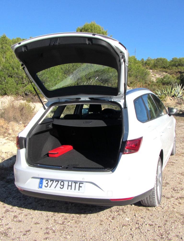 Seat León ST: Das Gepäckabteil fasst bemerkenswerte 587 bis 1470 Liter. 